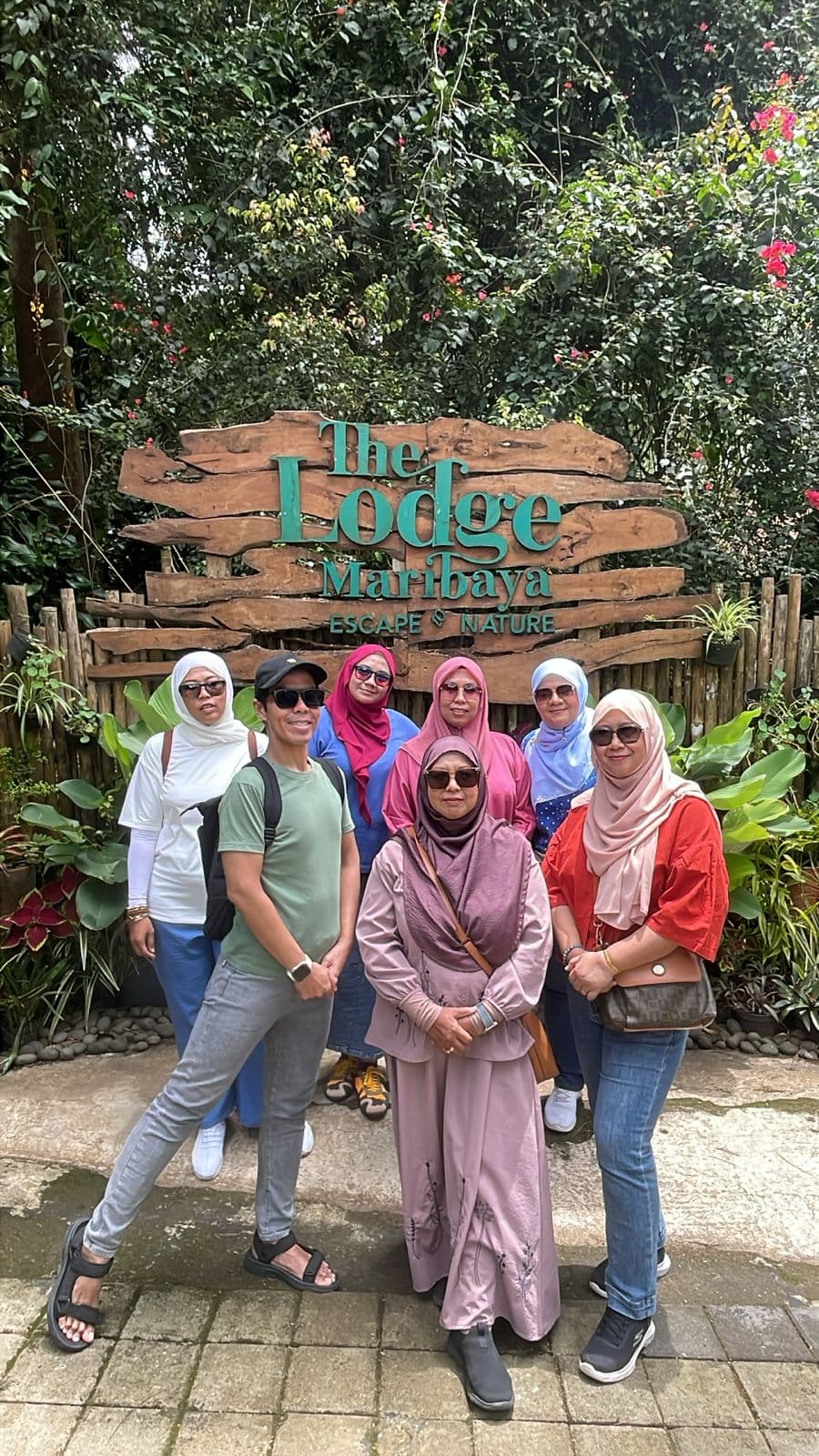 Perjalanan Zhaf Travels 140