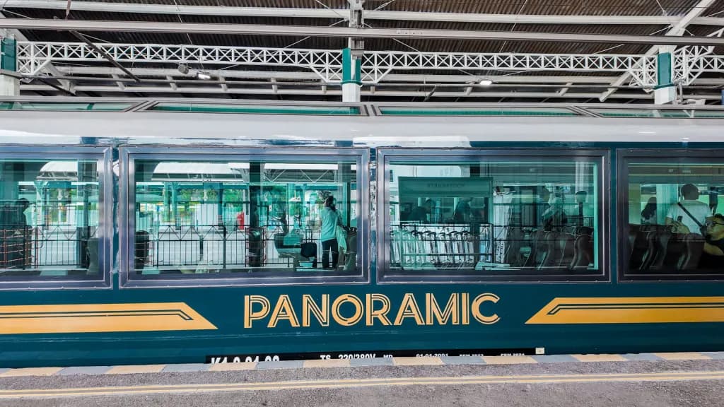 Panoramic Train ke Jakarta