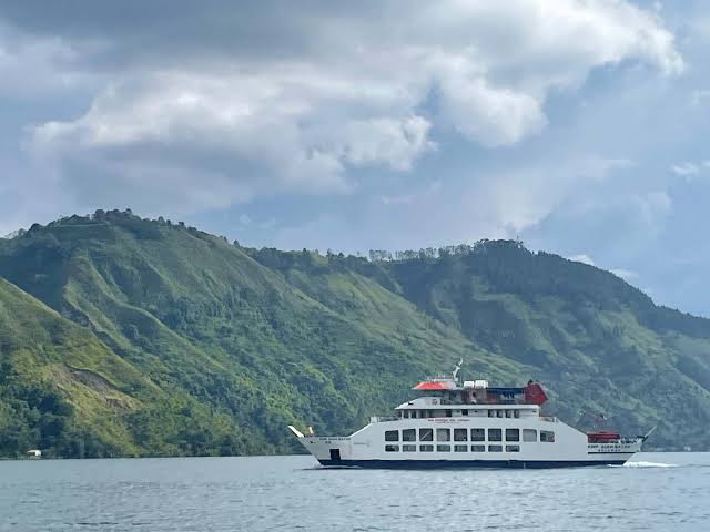 Kuala Lumpur - Medan - Danau Toba